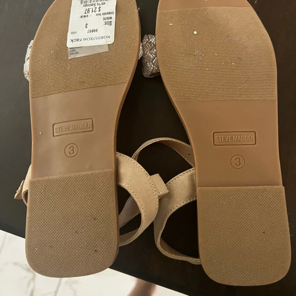 Girls Steve Madden Beige  Braided Sandals , two Zara tops , 1 pleaded skort - Picture 2 of 9